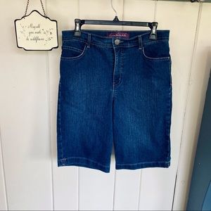 Gloria Vanderbilt Jean Shorts 🌹SALE🌹